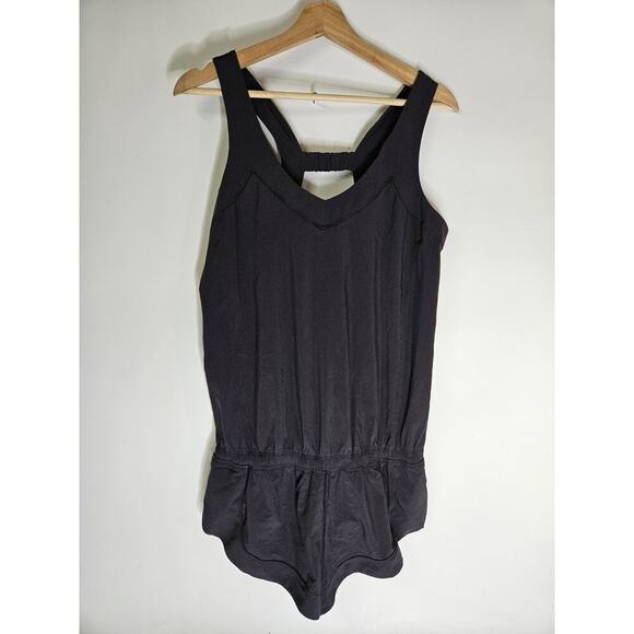 Lululemon Black Speedy Runsie Running One Piece Romper Sleeveless Women's Size 6 - Picture 2 of 6